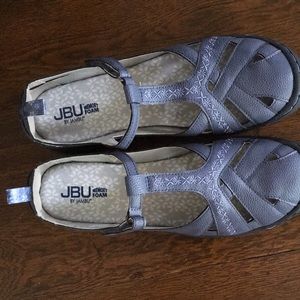 NWOT JBU Jambu Leather Shoes